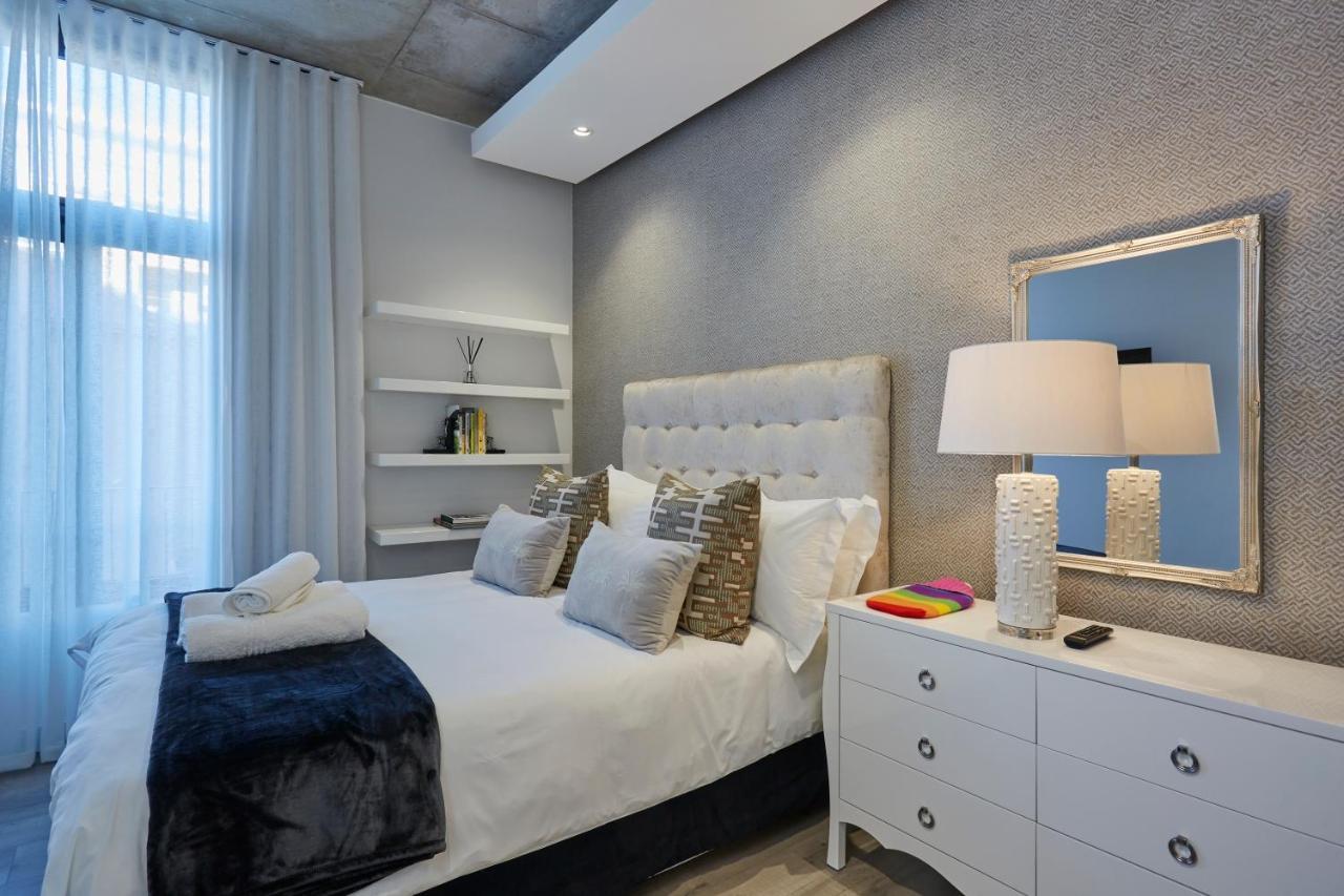 The Signature Luxury Apartment เคปทาวน์ ภายนอก รูปภาพ